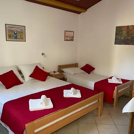 Leca- Small House Apartment