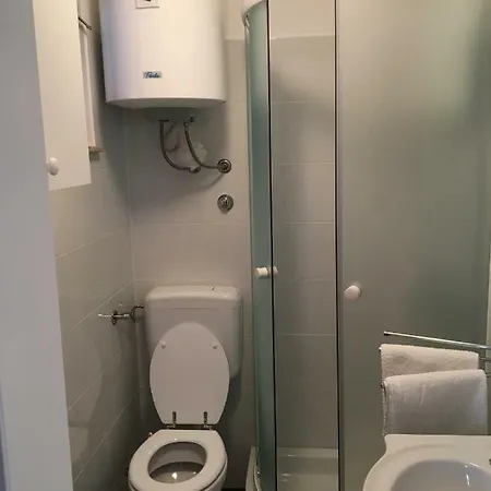 Apartment Leca- Small House